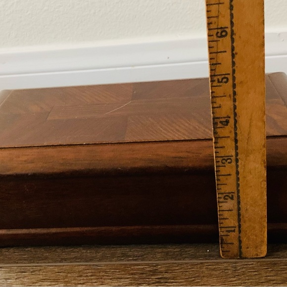 Vintage wooden box - Picture 8 of 12